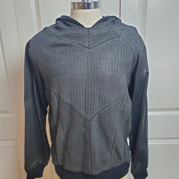 Ashton Michael Black Heart Collection Couture Hoodie Pull Over Sweatshirt - 2013 - Picture 1 of 8